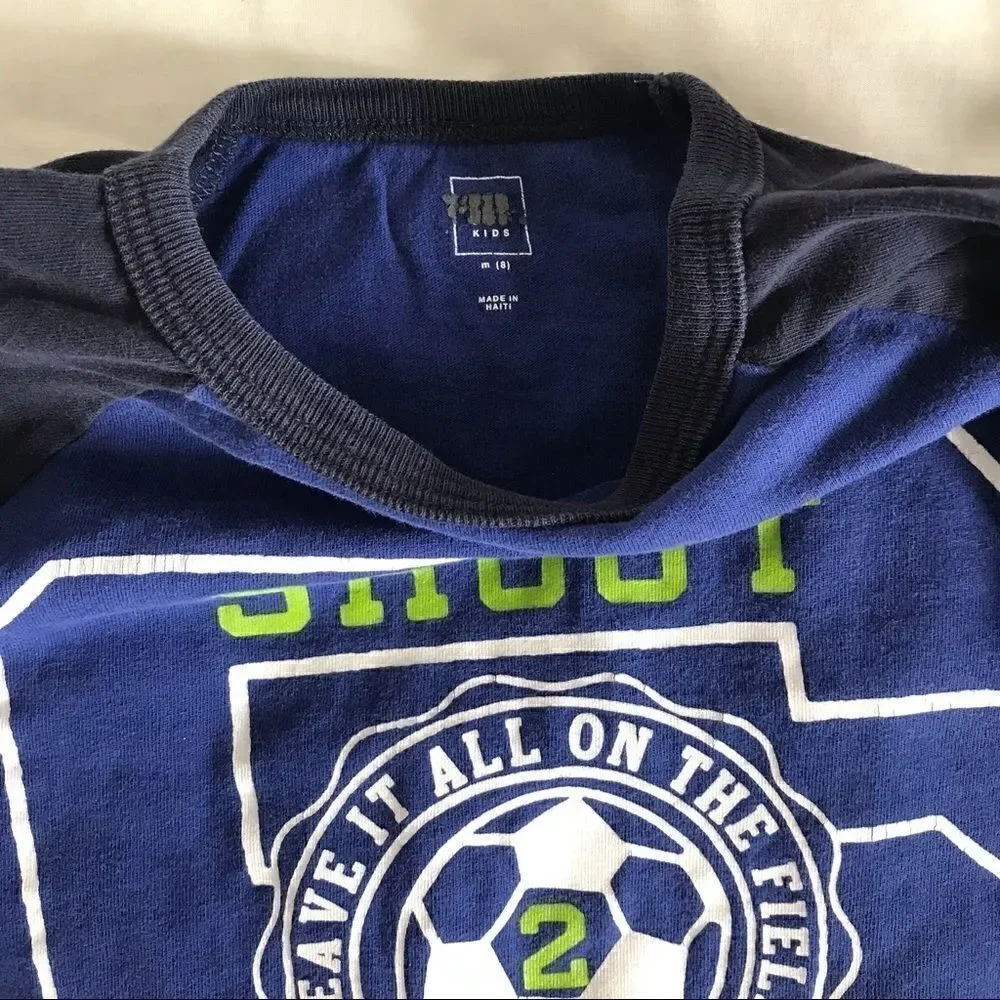 Gap boys athletic T-shirt size 8